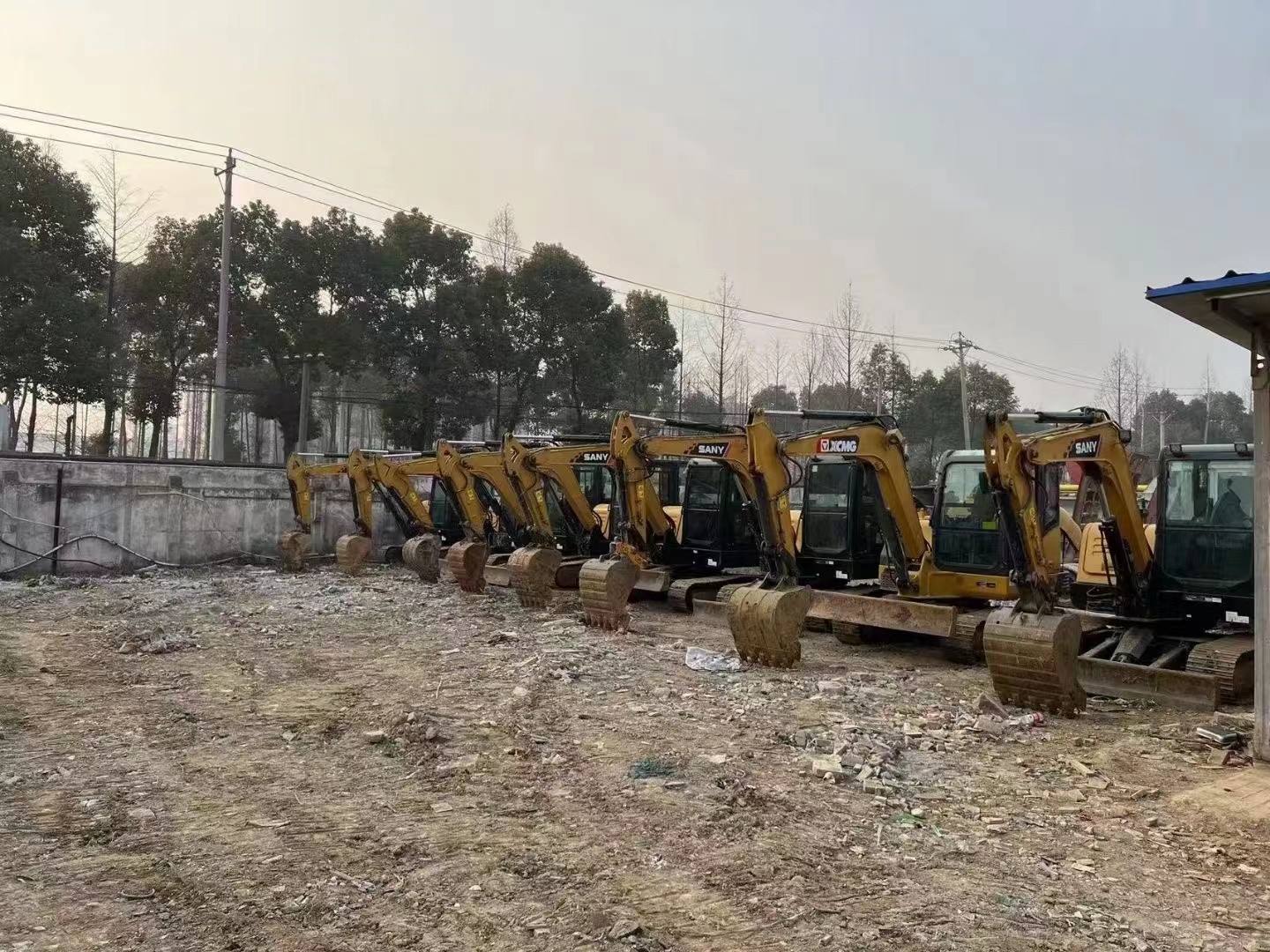 安阳县挖掘机培训基地